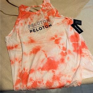 Peloton flow double twist back tank